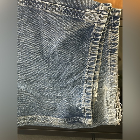 Men’s Vintage Carhartt distressed Jeans Mens Size 35x32 - Picture 5 of 6